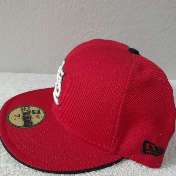 St. LOUIS - Picture 2 of 5